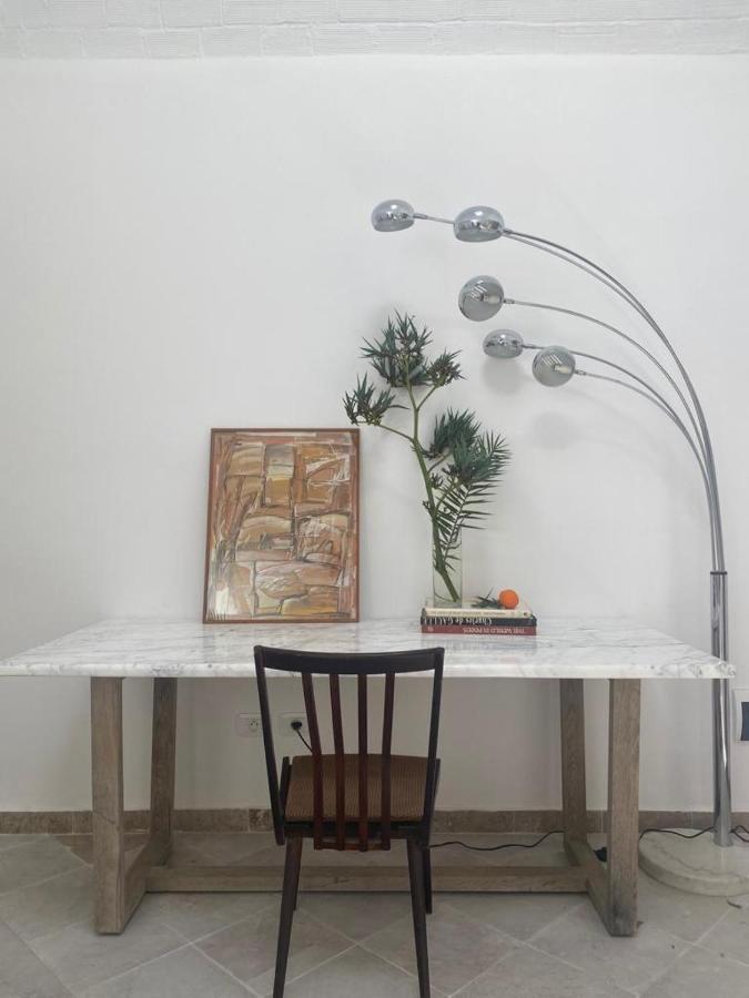Lella Zohra, Studio Avec Piscine A Sidi Bou Said Bed & Breakfast Exterior photo